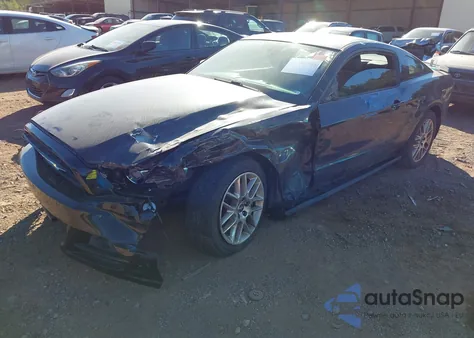 2014 Ford Mustang V6 Premium from USA, damaged, VIN 1ZVBP8AM6E5276355